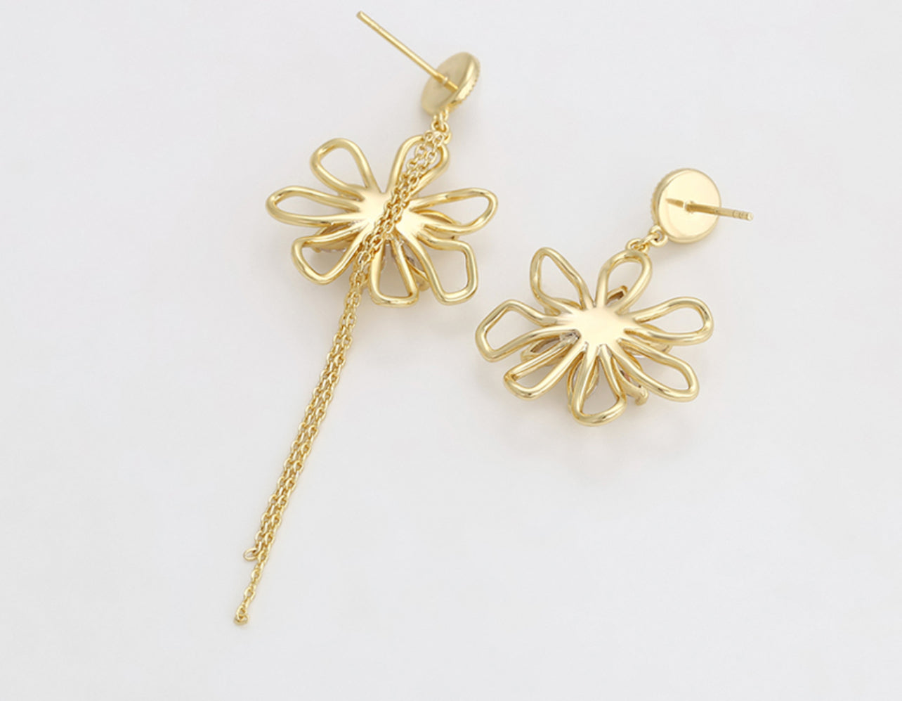 Flower Mismatched Earrings